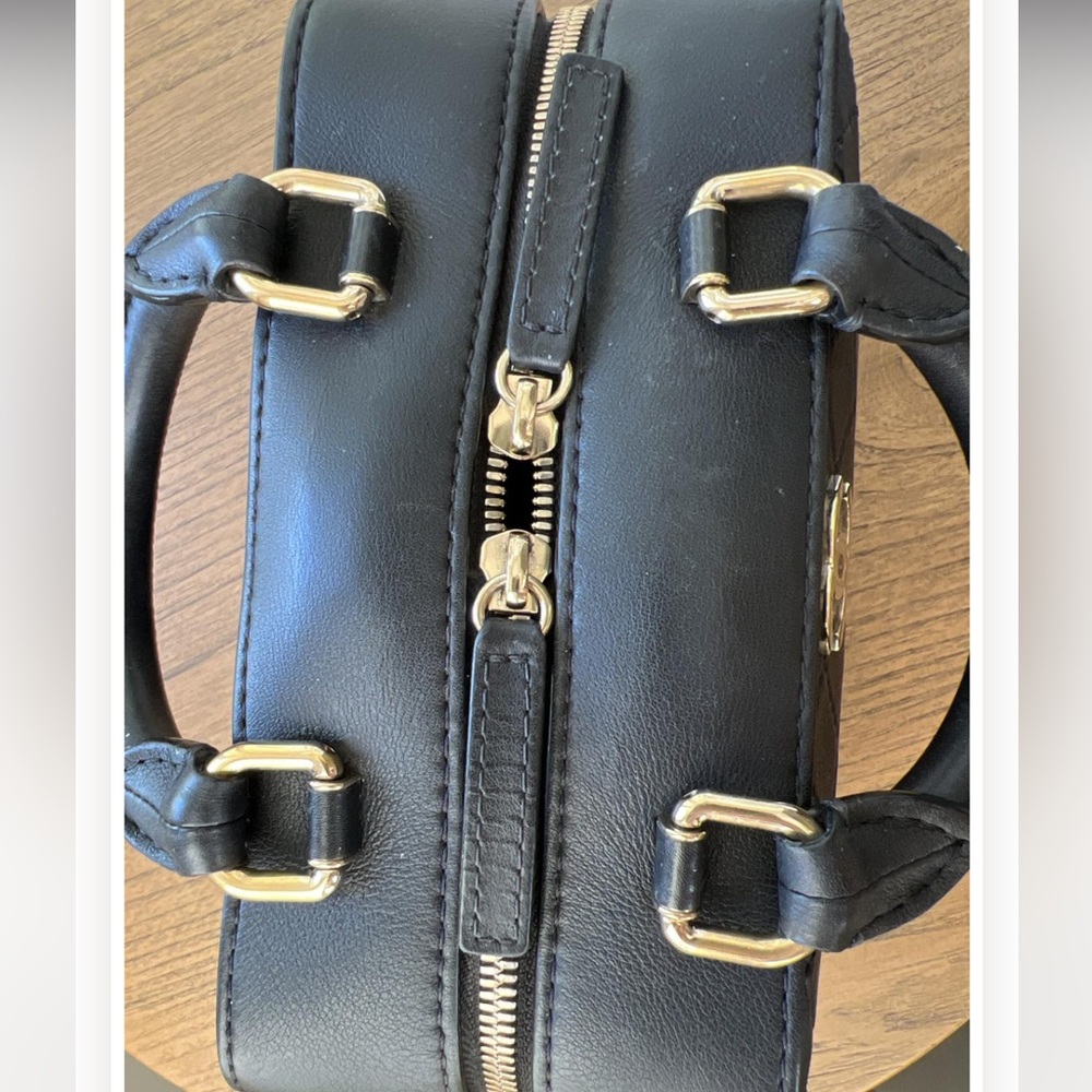 Chanel Black Top Handle Vanity Crossbody Bag with Chanel Strap - Picture 7 of 16